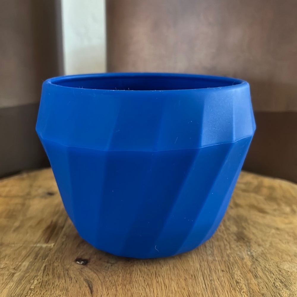 Humangear FlexiBowl Convertible Silicone Eating Bowl (24oz), Blue **NEW**